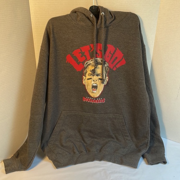 Tom Brady Tampa Buccaneers football gray soft hoodie sweatshirt. - Picture 6 of 16